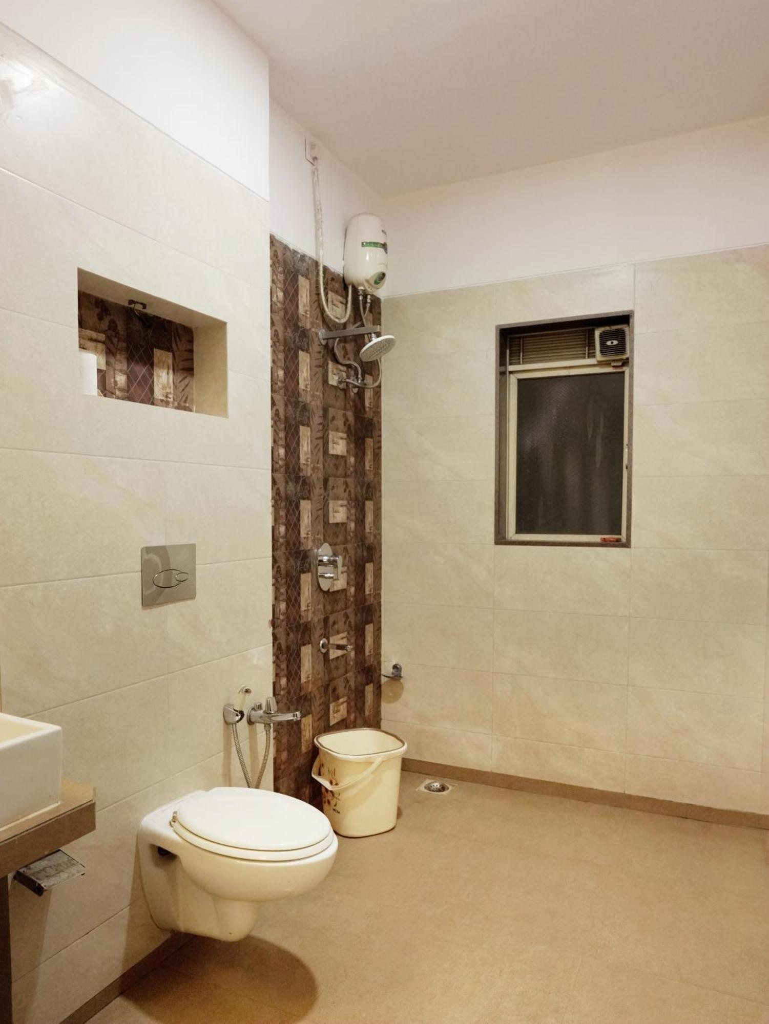 Hotel Kushala Executive Inn Thane Buitenkant foto