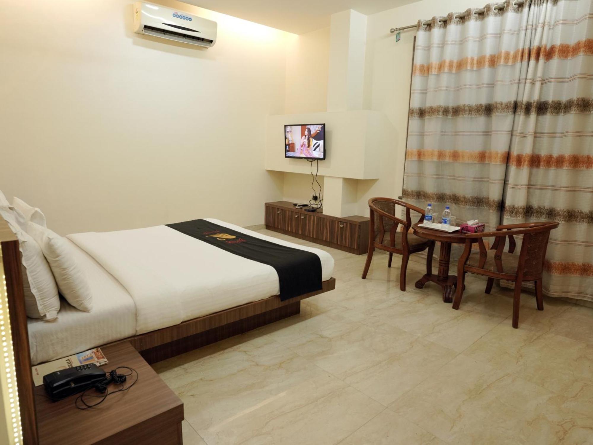 Hotel Kushala Executive Inn Thane Buitenkant foto