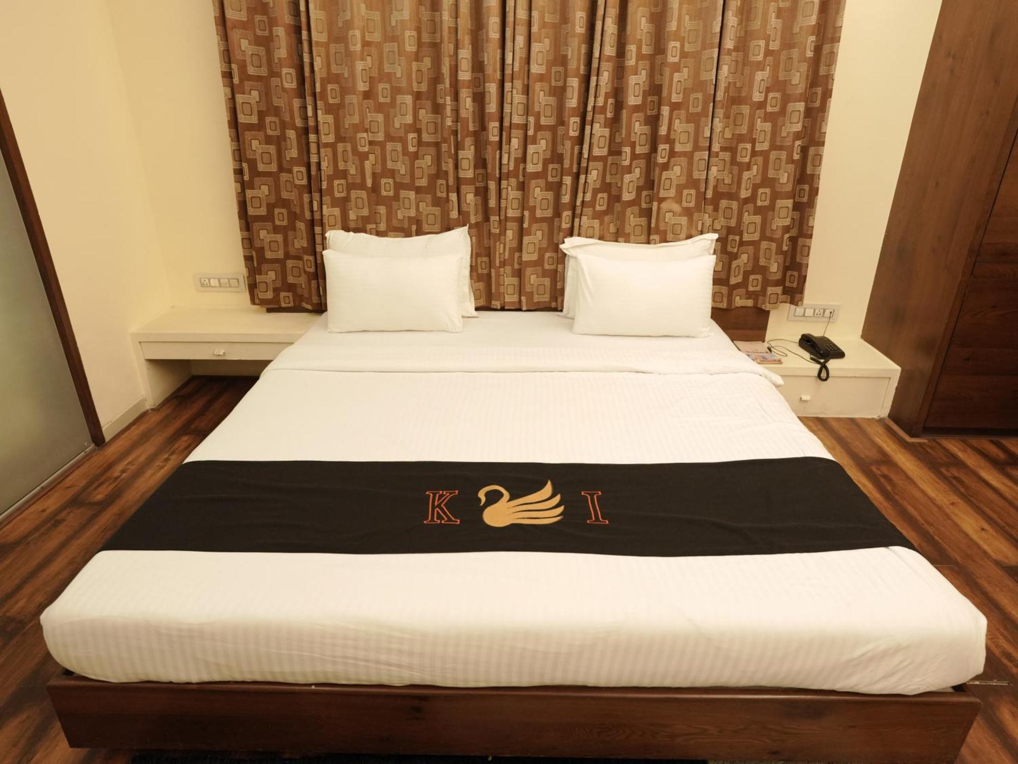 Hotel Kushala Executive Inn Thane Buitenkant foto